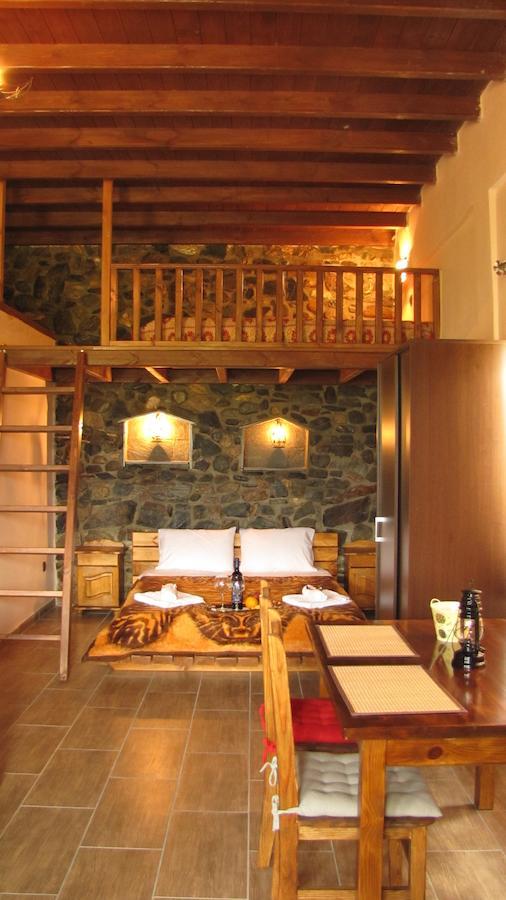 Ihnilatis Bed and Breakfast Kerkíni Kamer foto