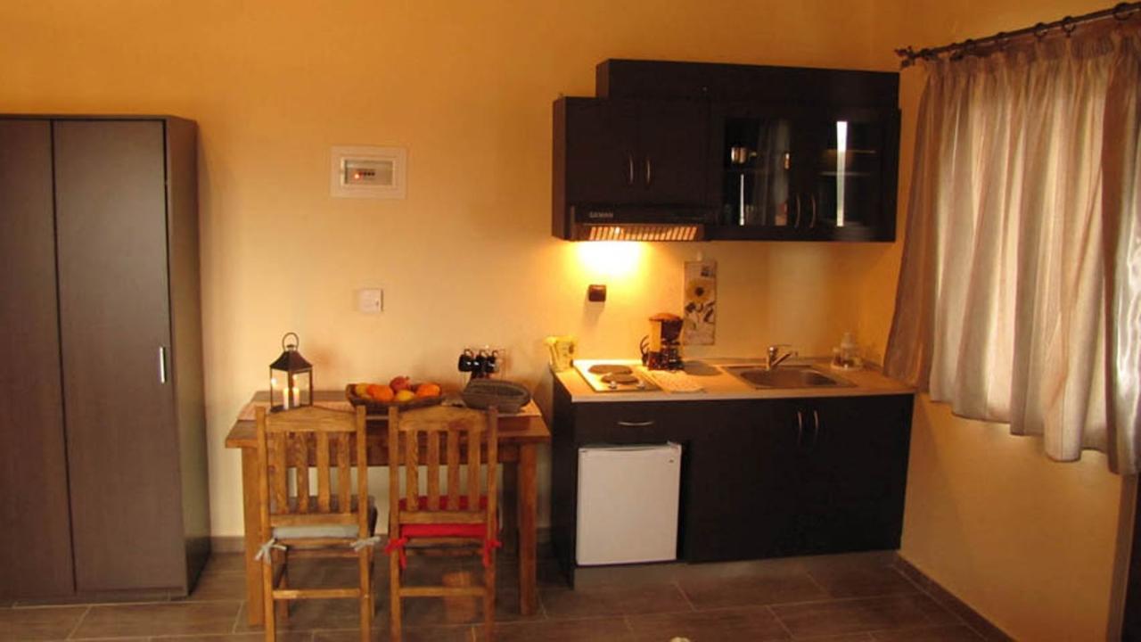 Ihnilatis Bed and Breakfast Kerkíni Kamer foto