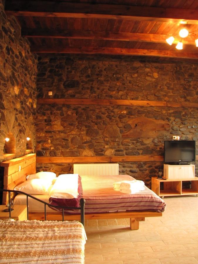 Ihnilatis Bed and Breakfast Kerkíni Kamer foto